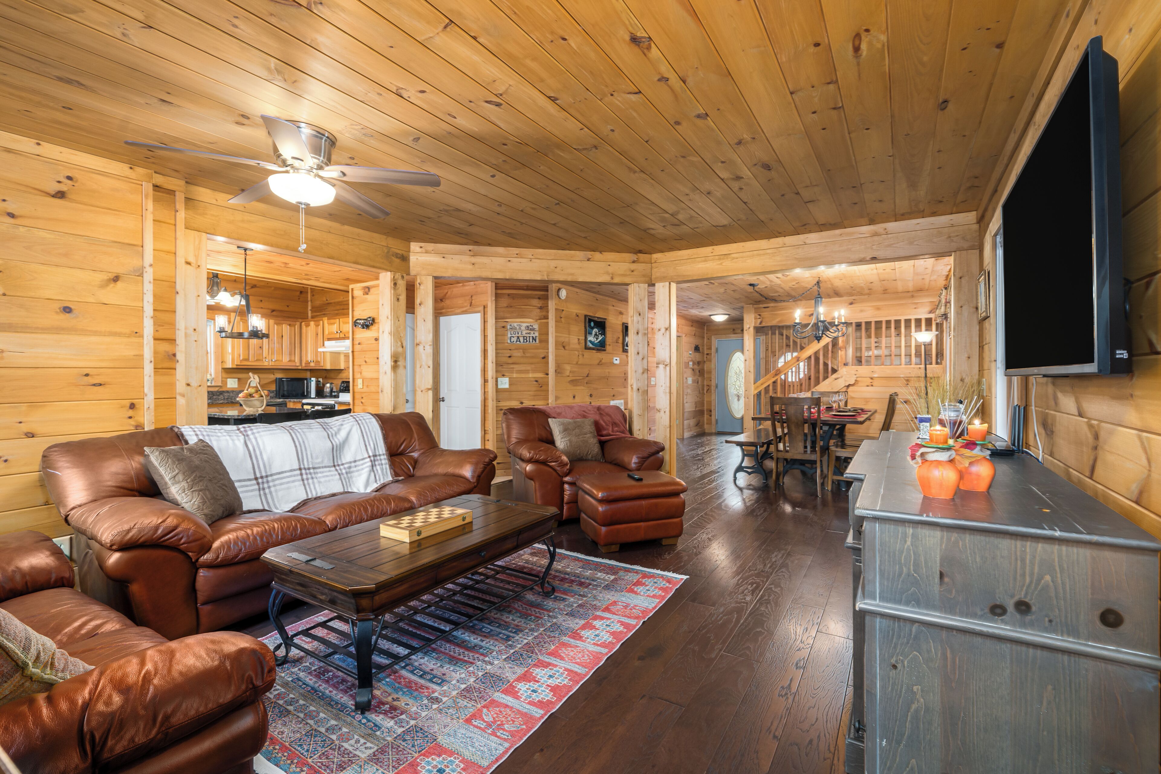 Smart TV, table tennis