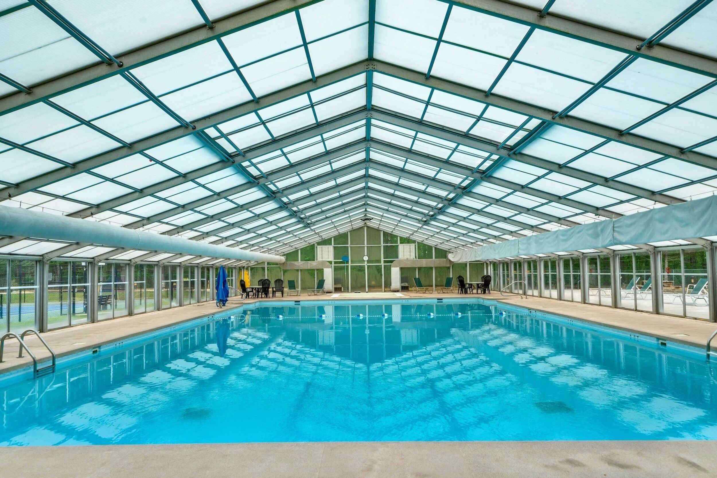 Indoor pool, outdoor pool