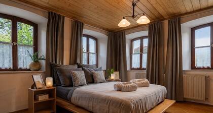 Alpaca Experience – A Unique Getaway in Dinkelsbühl