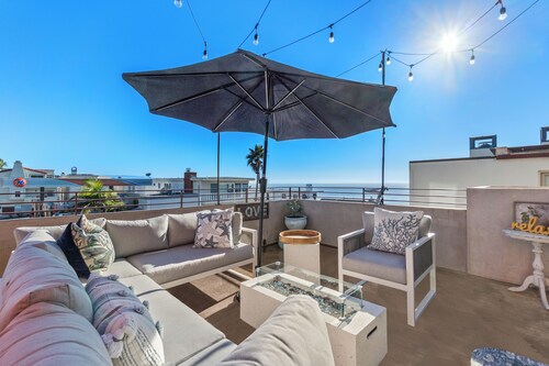 Beautiful 3-bedroom condo with AC in Manhattan Beach
