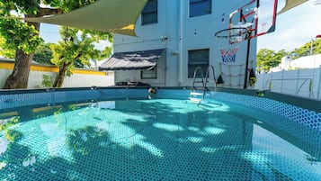 Alberca al aire libre