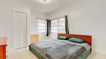 3 dormitorios, Internet, ropa de cama