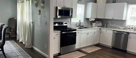 Microwave, oven, stovetop, dishwasher