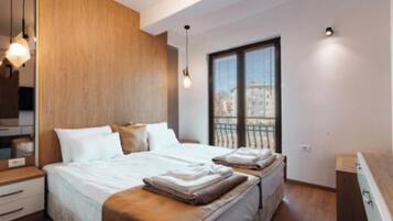 1 bedroom, iron/ironing board, free WiFi, bed sheets