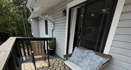 Spacious Retreat Minutes from Samford