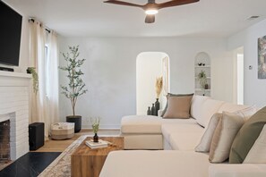 TV, fireplace
