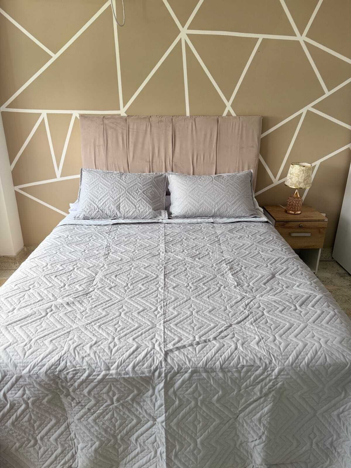 Private Room Type Studio Apartment - Cali