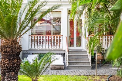 XIX Writer’s Belle Époque Villa • Central Funchal • Tropical Garden • BBQ