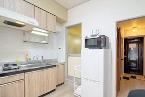 Room - Arashi Namba BNB (Osaka)