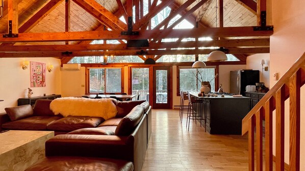 Smart TV, DVD player, books, music library