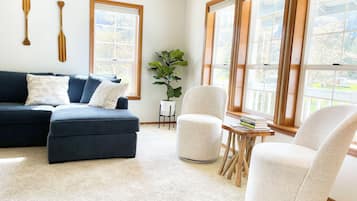 Smart TV, fireplace, foosball, table tennis