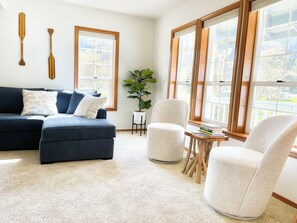 Smart TV, fireplace, table football, ping pong