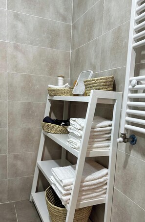 Interior - "MYRINA" T4 Duplex Cosy chic + balcony terrace •Tipaza- Near Algiers (Bou Ismaïl)