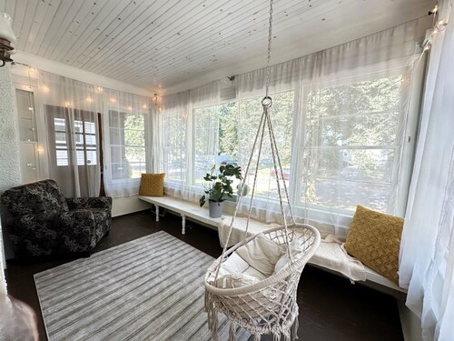 Spacious Allentown Gem w/ Central AC, King Bed, Full Gym & Sauna