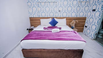 Family Apartment, Balcony, City View | Desk, laptop workspace, blackout drapes, soundproofing