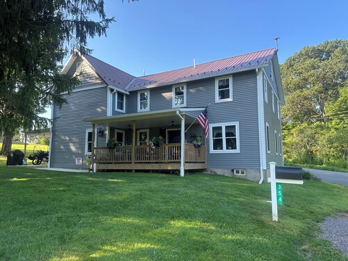 Completely remodeled B&B within 9 miles of Talen Energy & 13 of Rickett’s Glen
