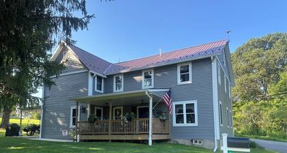 Completely remodeled B&B within 9 miles of Talen Energy & 13 of Rickett’s Glen