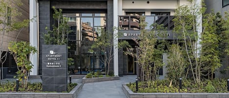 施設の正面