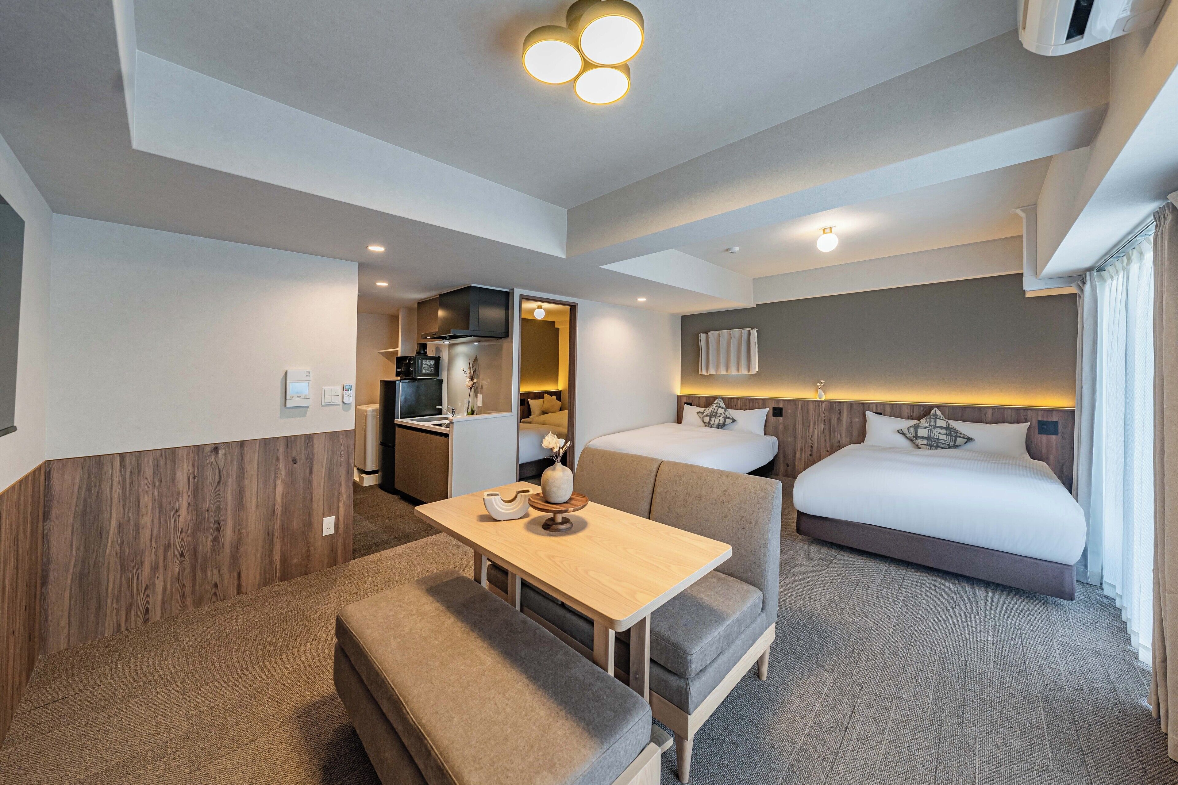 Quarto luxo, para não fumantes (Family) | Cortinas blackout, Wi-Fi de cortesia, roupa de cama