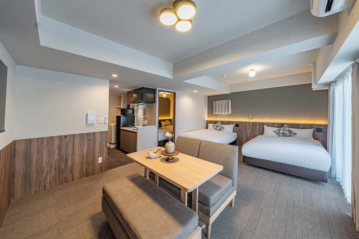 Quarto luxo, para não fumantes (Family) | Cortinas blackout, Wi-Fi de cortesia, roupa de cama