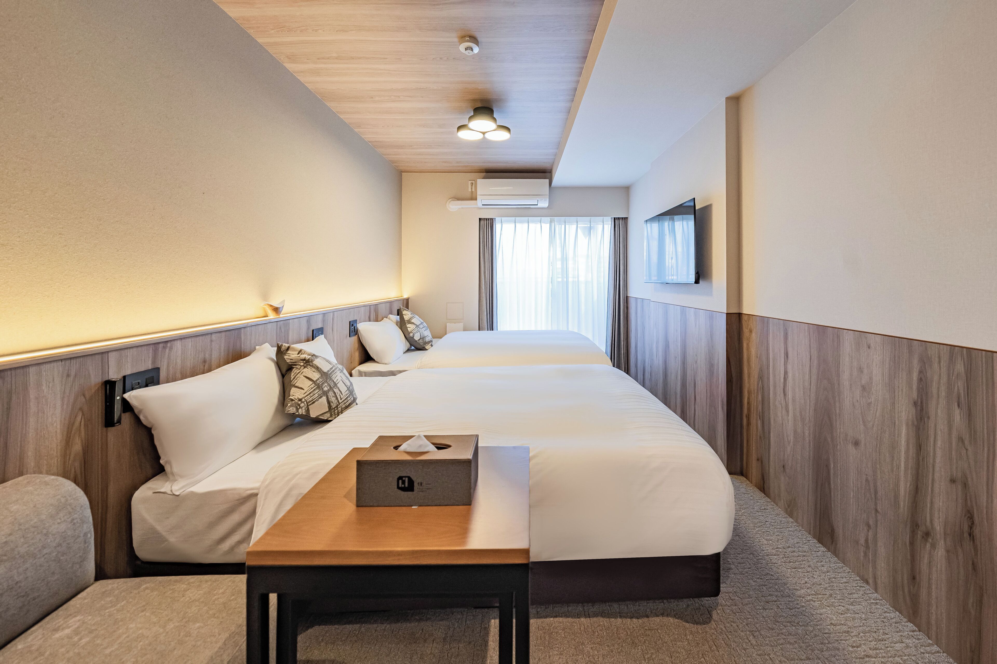 Standard Quadruple Room, Non Smoking | Blackout drapes, free WiFi