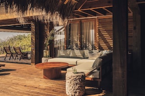 Terrace/patio - Casa de Mayo Mexico’s Most Sought-After Beachfront Villa (Oax.)