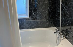 Shower - 2 bedroom cozy home in Lindesnes (Lindesnes)