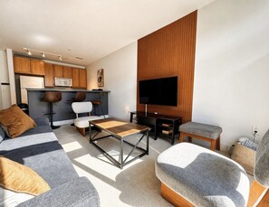 TV, books - Third Ward Apt Near Summerfest with Gym and Balcony | Sleeps 4 (Milwaukee)
