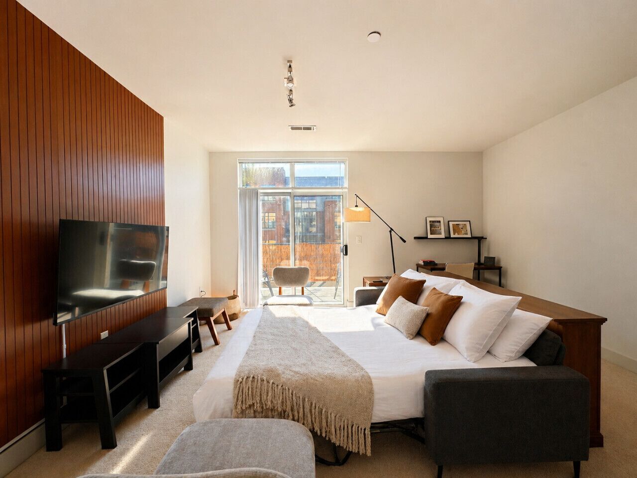 1 bedroom, iron/ironing board, WiFi, bed sheets