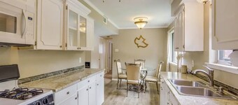 4-bedroom house in marvelous Richardson with AC