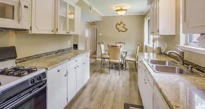 4-bedroom house in marvelous Richardson with AC