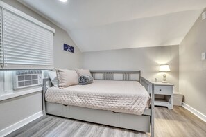 5 chambres, bureau, fer et planche à repasser, Wi-Fi