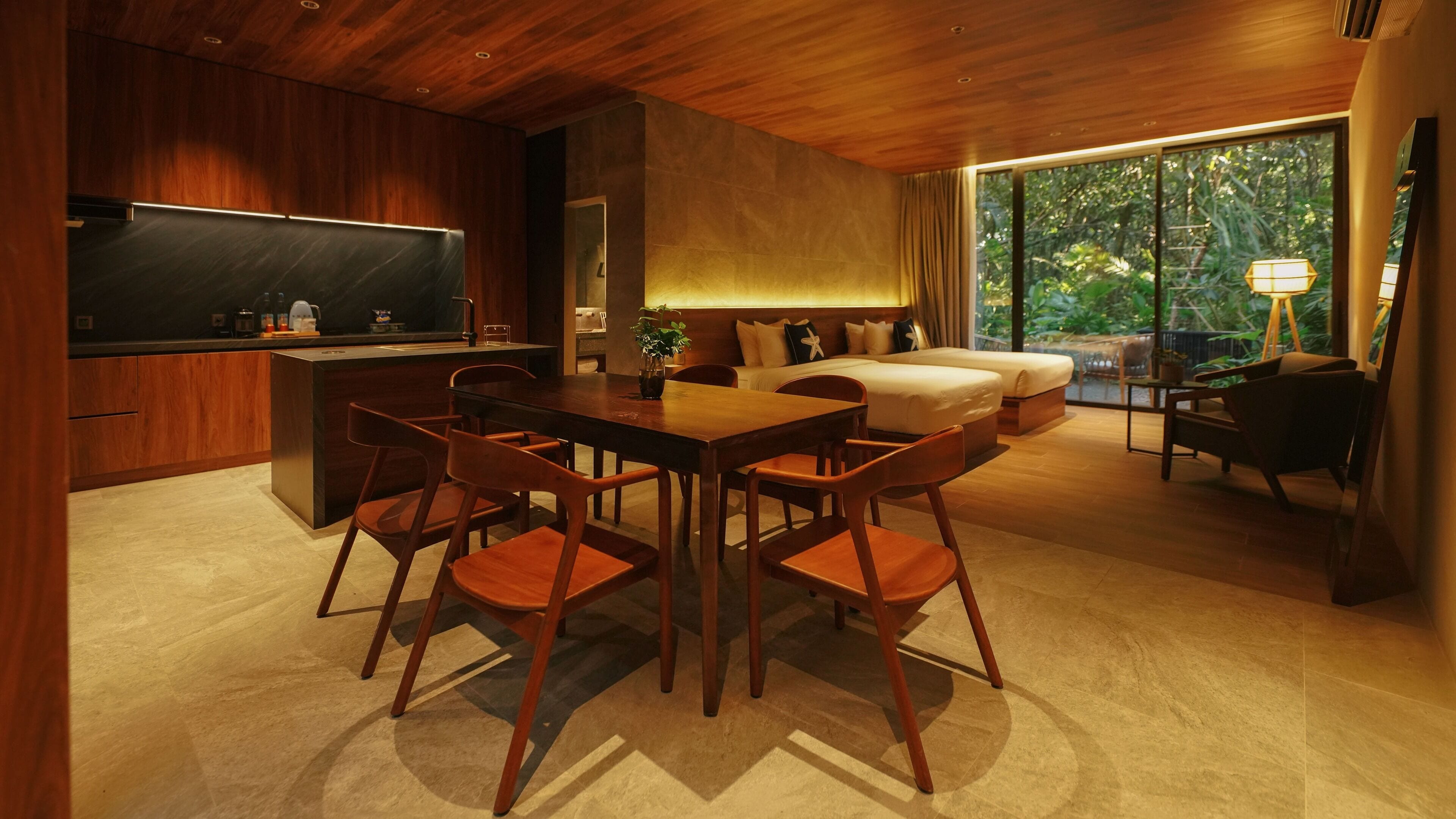 Premier Studio with Garden | Wohnbereich