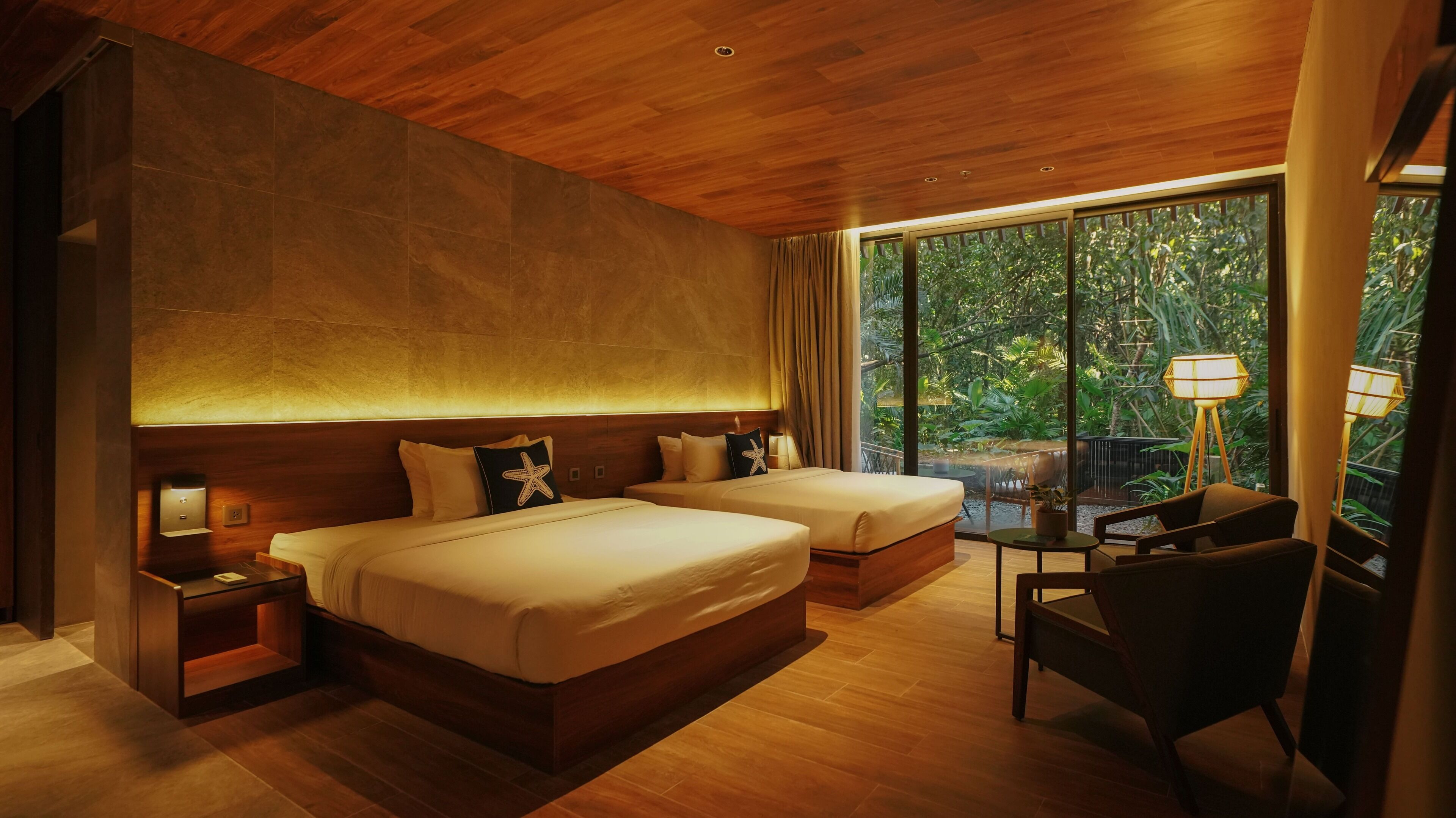 Premier Studio with Garden