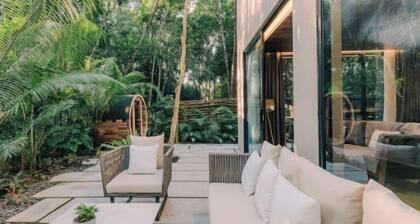 Piece Lio from Japan Managed by H Hospitality Group