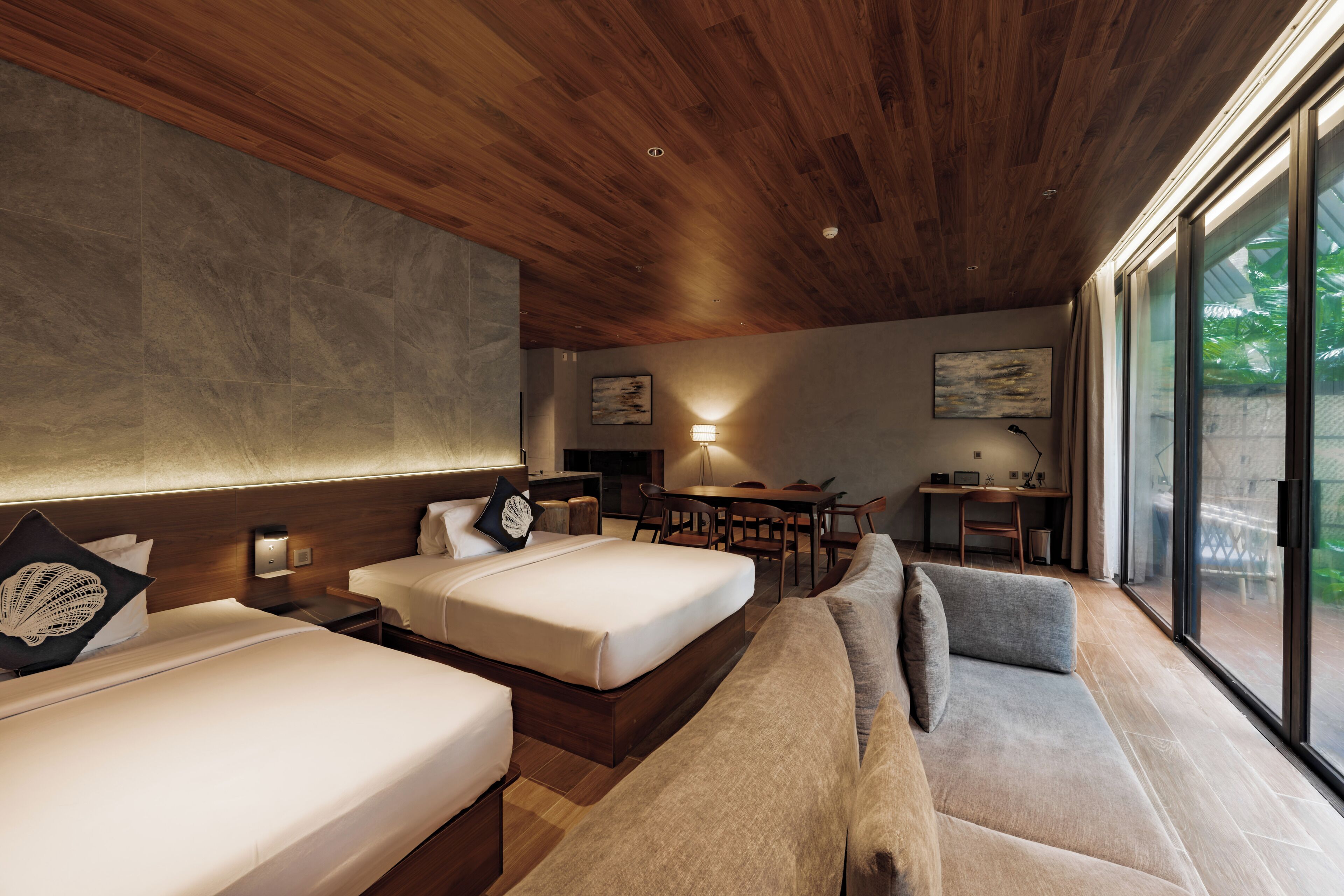 Superior Studio with Garden