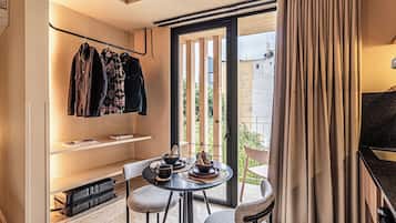 Estudio, balcón | Cocina privada | Cafetera de espresso