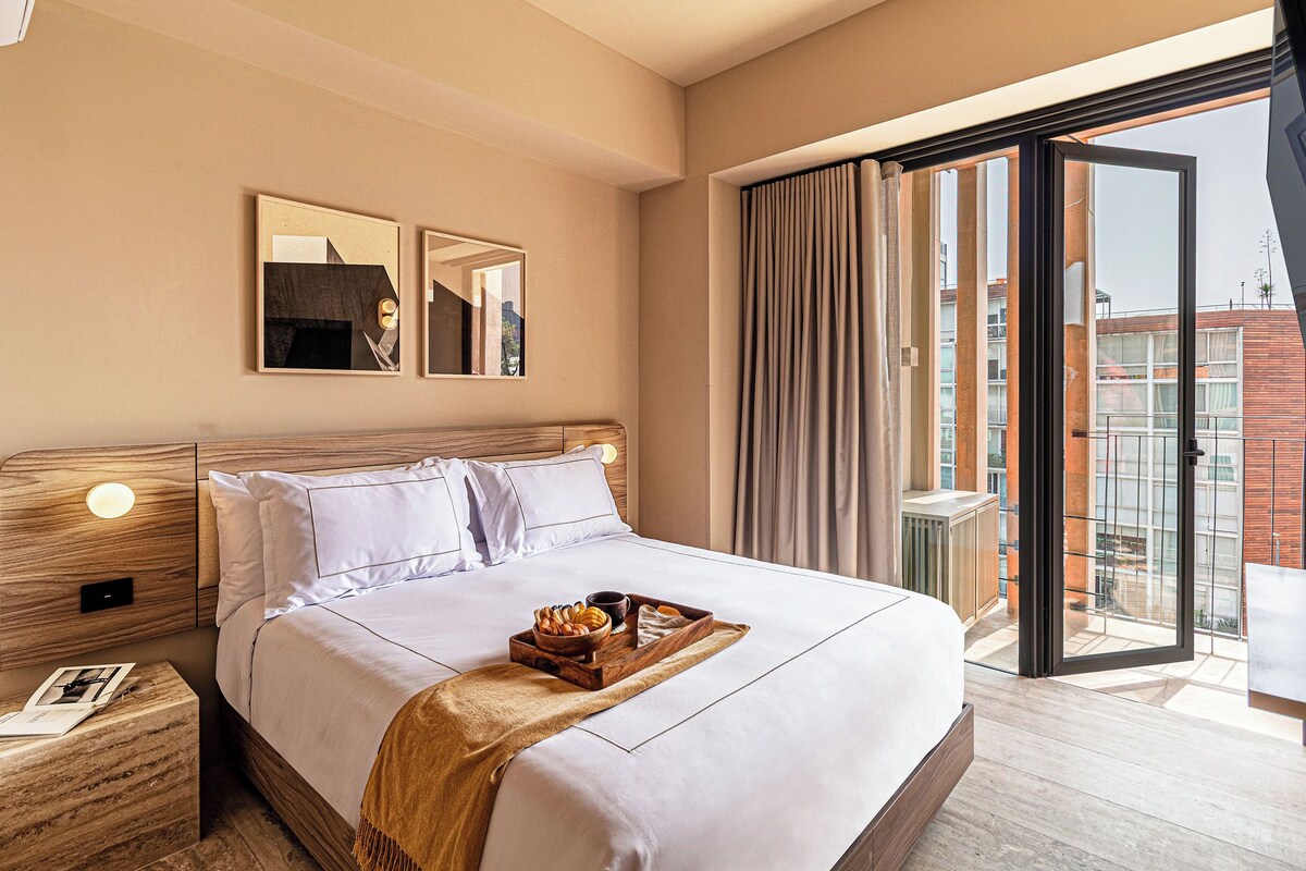 Premium 2BR Balcony Suite