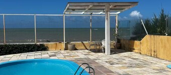 Schuler House by the sea in Jacumã/RN