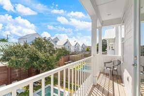 Property grounds - Cobian Cove with LSV, Arcade, and Billiards (Miramar Beach)