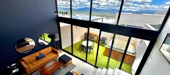 Casa Huma Jazz style and Jacuzzi inside