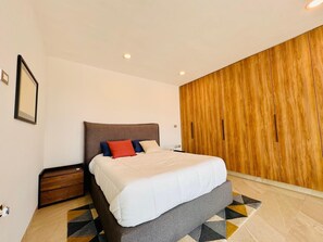 1 soverom, strykejern/-brett, wi-fi og sengetøy