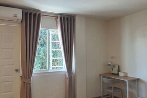 Room - The 5ive Homestay (Chiang Rai)