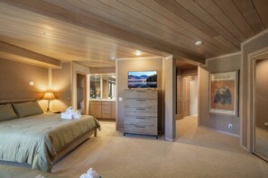 5 bedrooms, free WiFi, bed sheets