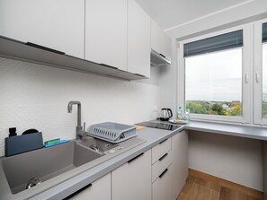 Fridge, microwave, stovetop, toaster