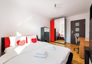 2 Schlafzimmer, Bügeleisen/Bügelbrett, WLAN, Bettwäsche