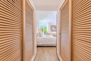 2 Schlafzimmer, Zimmersafe, Bügeleisen/Bügelbrett, kostenloses WLAN