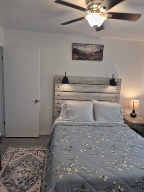 2 bedrooms, iron/ironing board, free WiFi, bed sheets