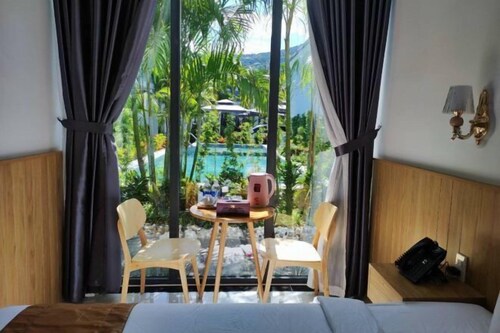 Ngoc Trai Xanh Bungalow