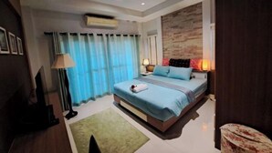 Room - Jacuzzi Pool Villa (Pattaya)